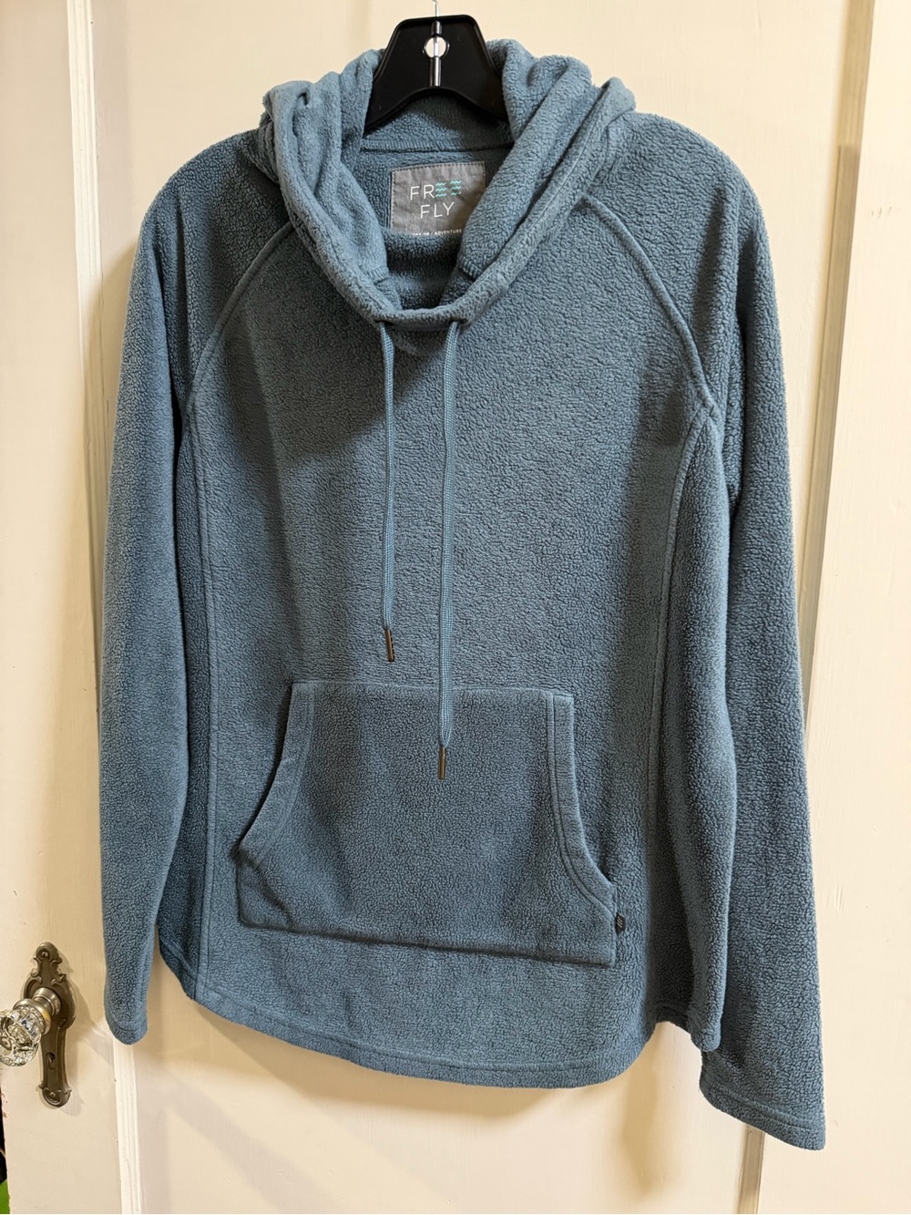 Free Fly Apparel Women's Slate Blue Pullover Hoodie